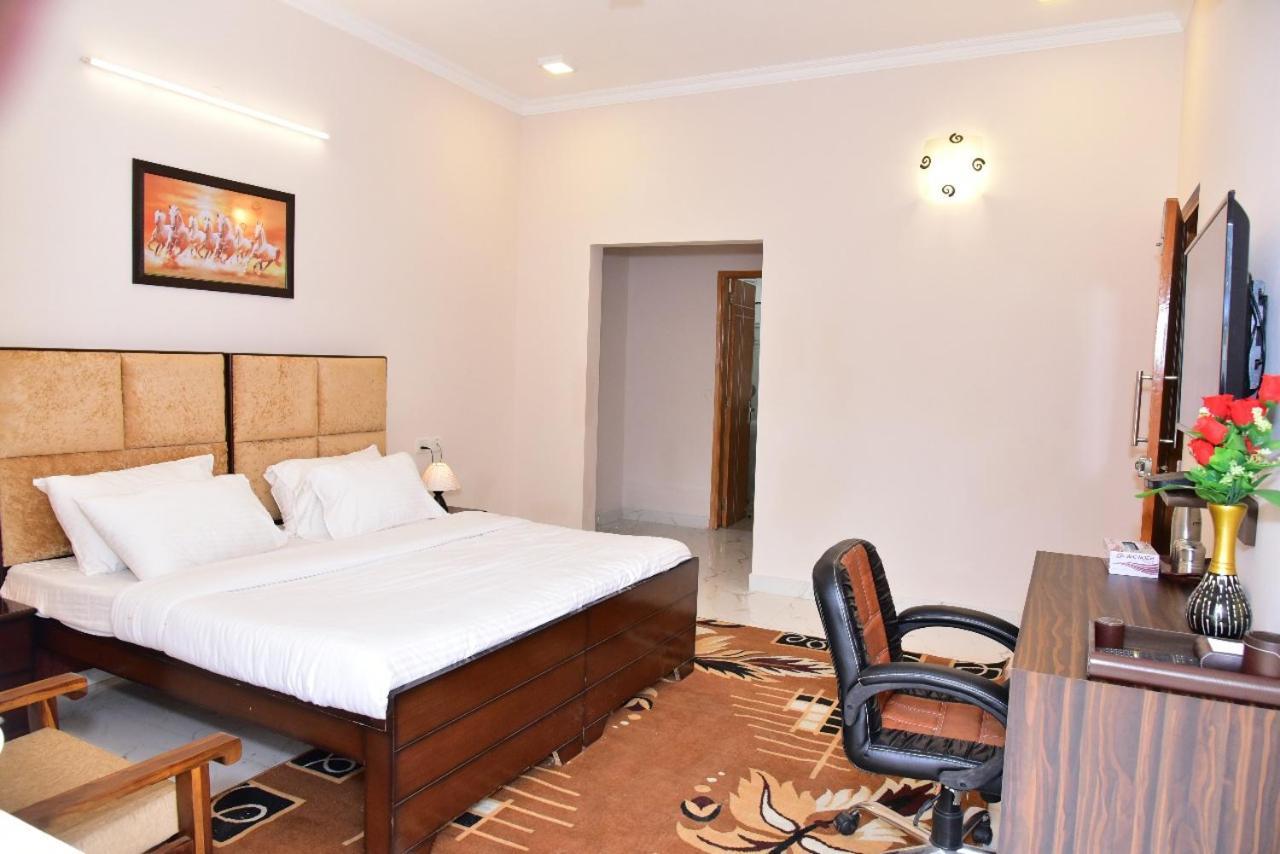 Arkaya Inn Gurgaon Exterior foto